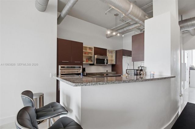 3029 NE 188th St 904, Aventura, FL 33180