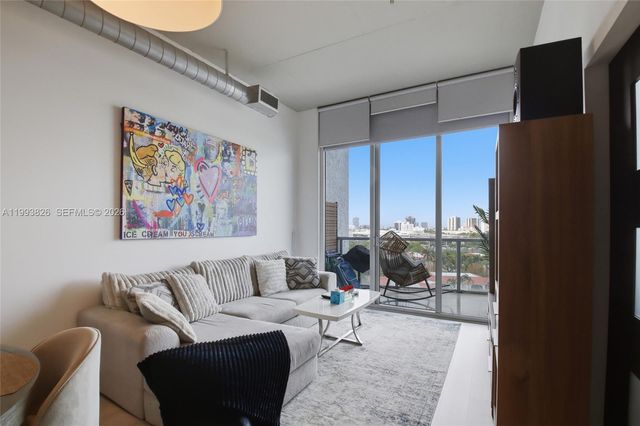 3029 NE 188th St 904, Aventura, FL 33180