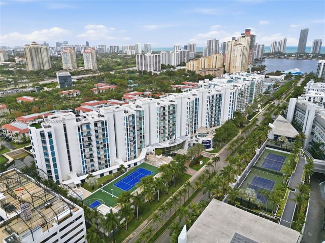 3029 NE 188th St 904, Aventura, FL 33180