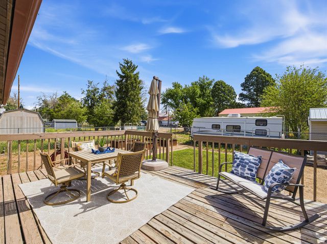 769 N 825 W, Clearfield, UT 84015
