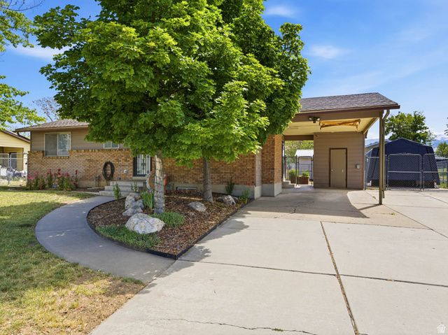 769 N 825 W, Clearfield, UT 84015
