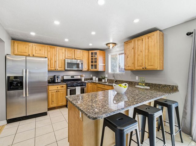 769 N 825 W, Clearfield, UT 84015