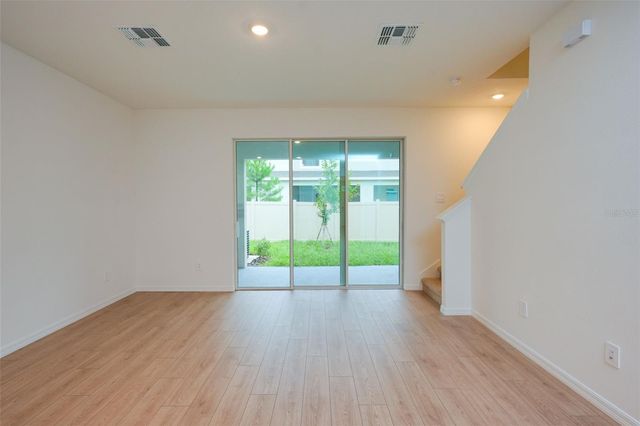 11194 TREASURE SWALE WAY, Land O Lakes, FL 34638