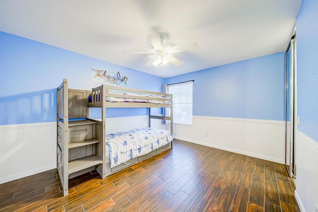 8199 Saint Johns Court, Wellington, FL 33414