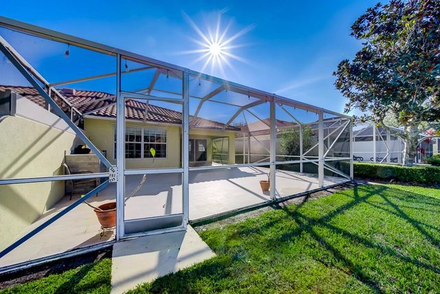 8199 Saint Johns Court, Wellington, FL 33414