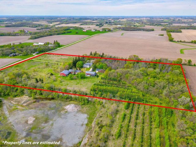 2296 Tower Drive, Stoughton, WI 53589