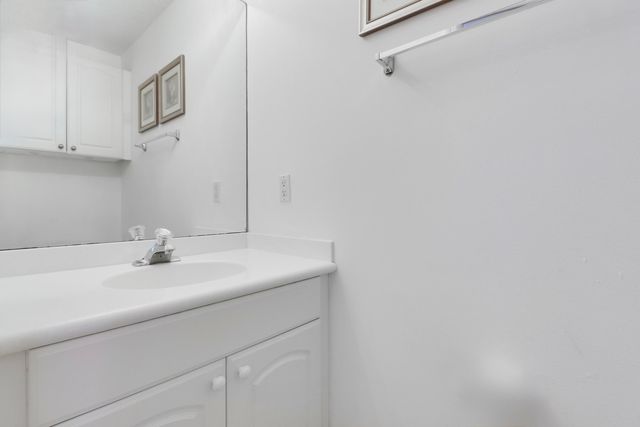 12 Grand Bay Circle, Juno Beach, FL 33408