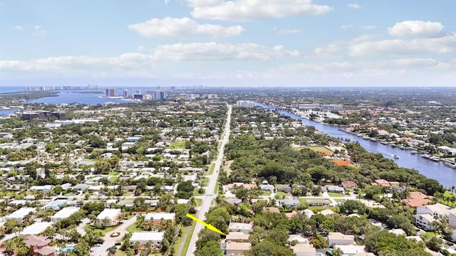 12 Grand Bay Circle, Juno Beach, FL 33408