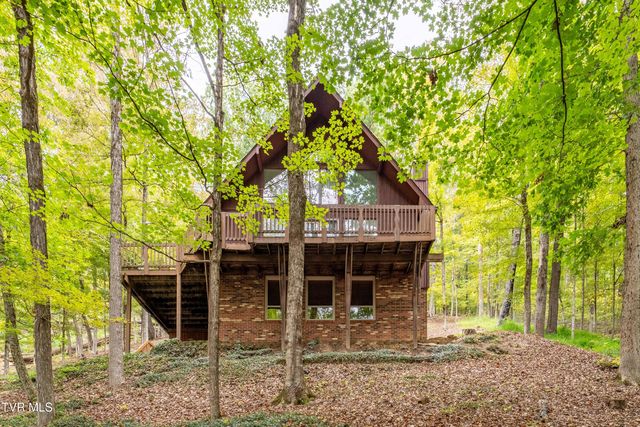 3616 Cimarron Drive, Johnson City, TN 37601