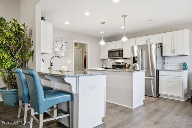 4209 Pleasant Glen Dr, Louisville, KY 40299