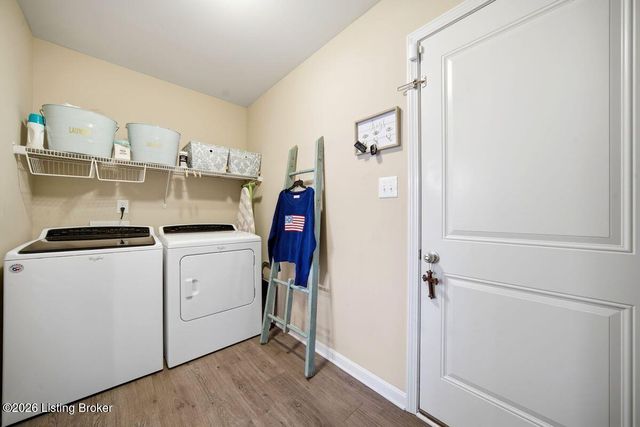 4209 Pleasant Glen Dr, Louisville, KY 40299