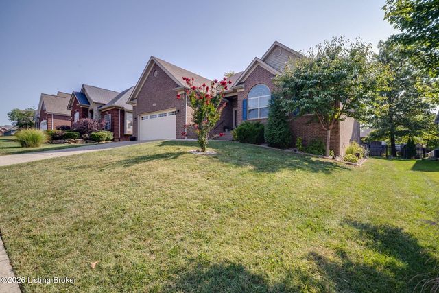 4209 Pleasant Glen Dr, Louisville, KY 40299