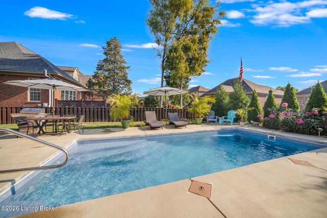 4209 Pleasant Glen Dr, Louisville, KY 40299