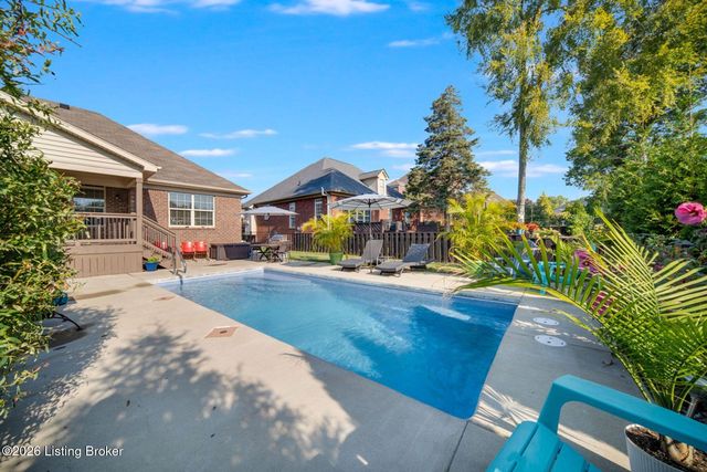 4209 Pleasant Glen Dr, Louisville, KY 40299