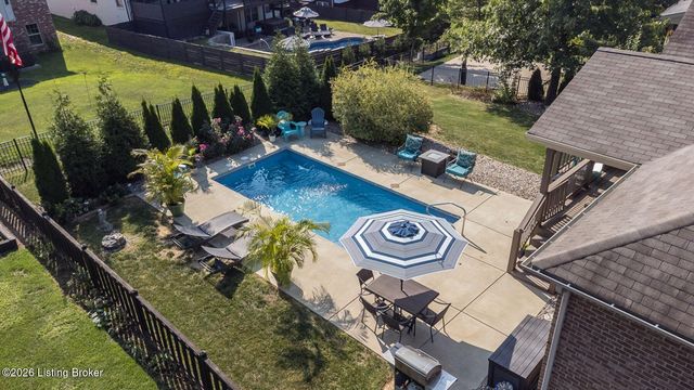 4209 Pleasant Glen Dr, Louisville, KY 40299