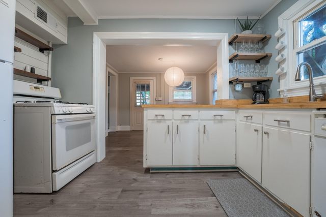 504 W Ashley Avenue, Folly Beach, SC 29439