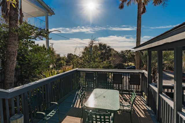 504 W Ashley Avenue, Folly Beach, SC 29439