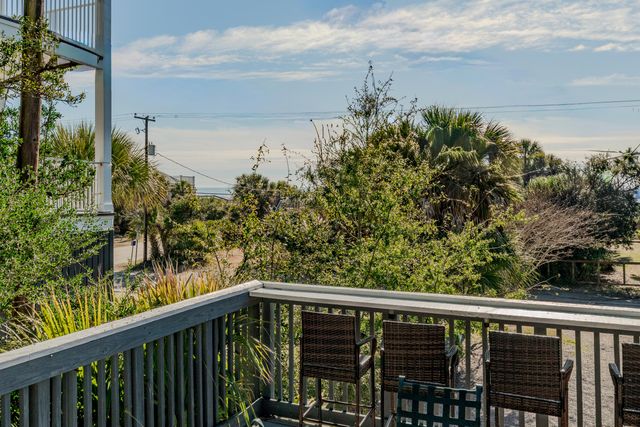 504 W Ashley Avenue, Folly Beach, SC 29439