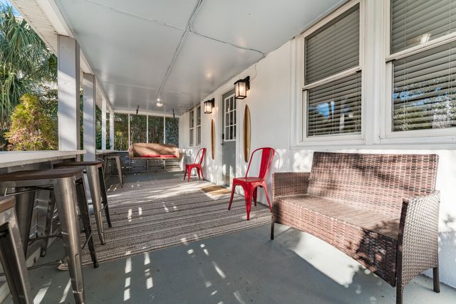 504 W Ashley Avenue, Folly Beach, SC 29439