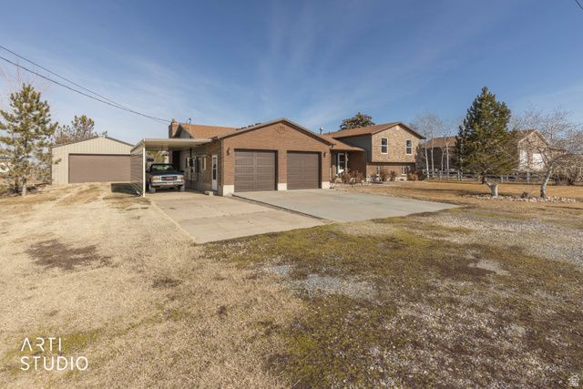 6868 W 5100 S, Hooper, UT 84315
