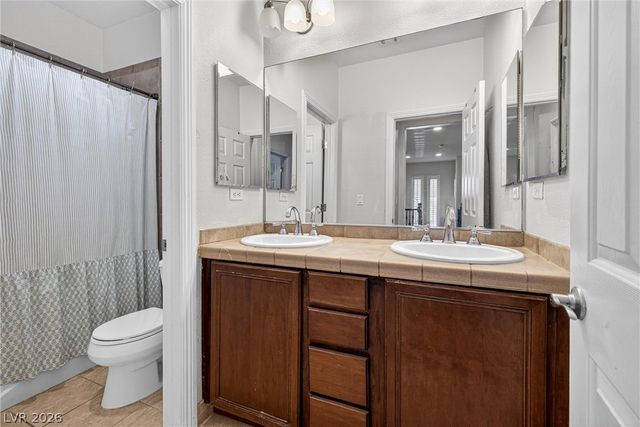 1376 Cranston Court, Las Vegas, NV 89135