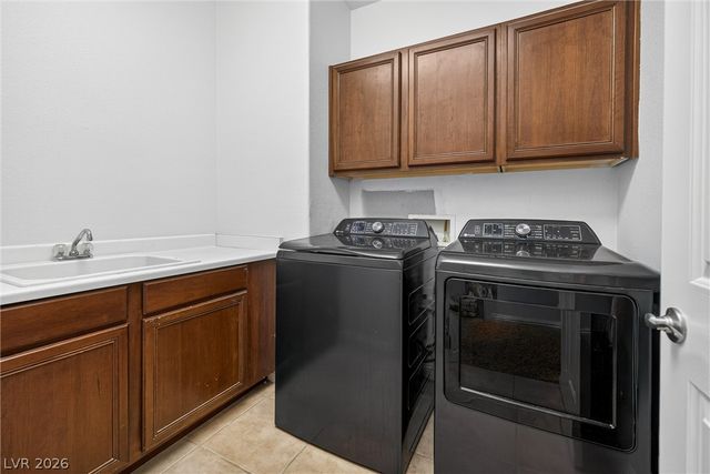 1376 Cranston Court, Las Vegas, NV 89135