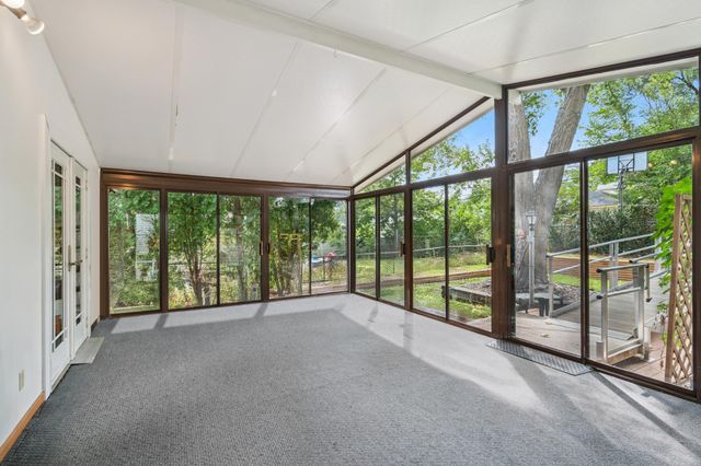 6836 Upton Avenue S, Richfield, MN 55423