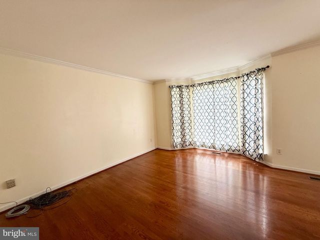 2608 CAPITAL CT, Waldorf, MD 20603