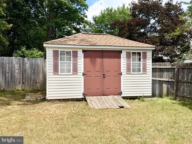 2608 CAPITAL CT, Waldorf, MD 20603