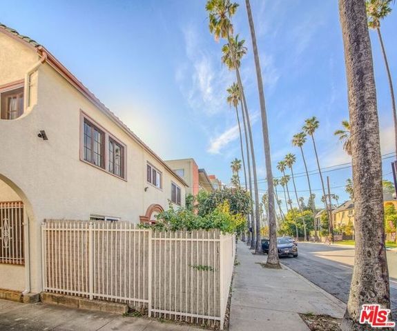 7360 Hollywood Boulevard, Los Angeles, CA 90046