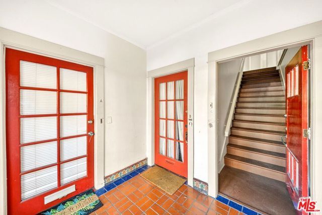 7360 Hollywood Boulevard, Los Angeles, CA 90046