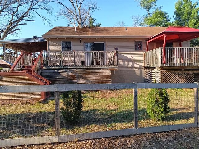 1889 E 40th Street, White Cloud, MI 49349