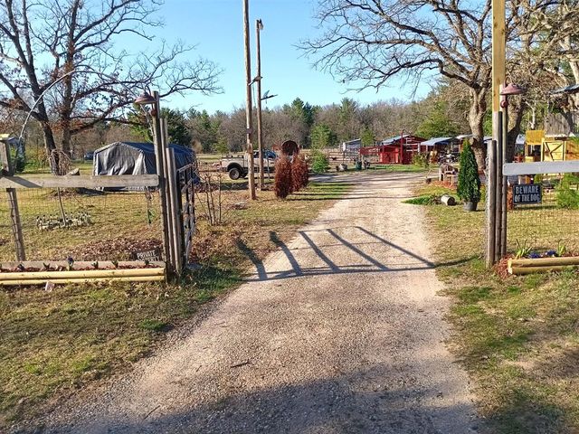 1889 E 40th Street, White Cloud, MI 49349