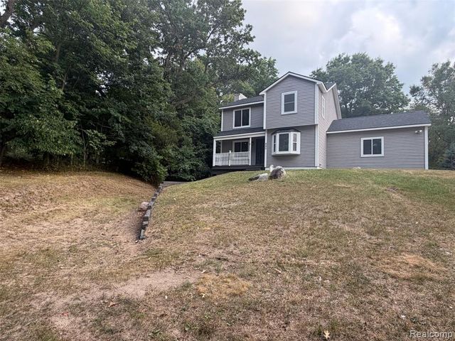880 Mill Street, Ortonville, MI 48462
