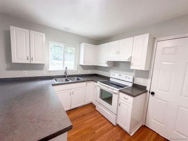 880 Mill Street, Ortonville, MI 48462