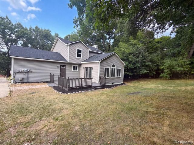 880 Mill Street, Ortonville, MI 48462