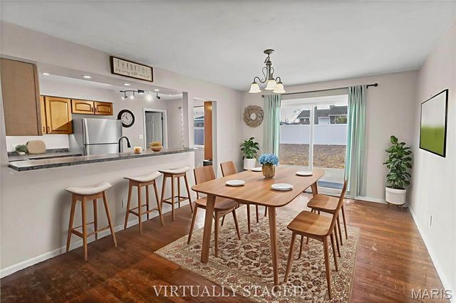 4404 Briarcliff Drive, Alton, IL 62002