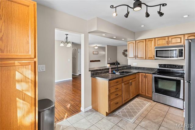 4404 Briarcliff Drive, Alton, IL 62002