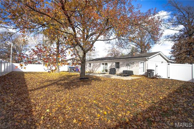 4404 Briarcliff Drive, Alton, IL 62002