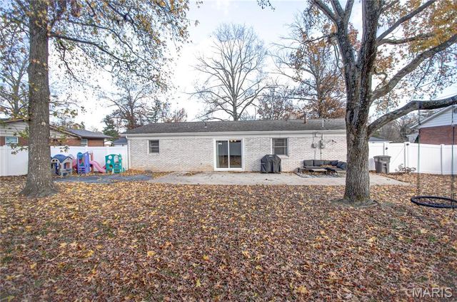 4404 Briarcliff Drive, Alton, IL 62002