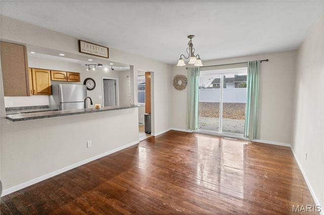 4404 Briarcliff Drive, Alton, IL 62002