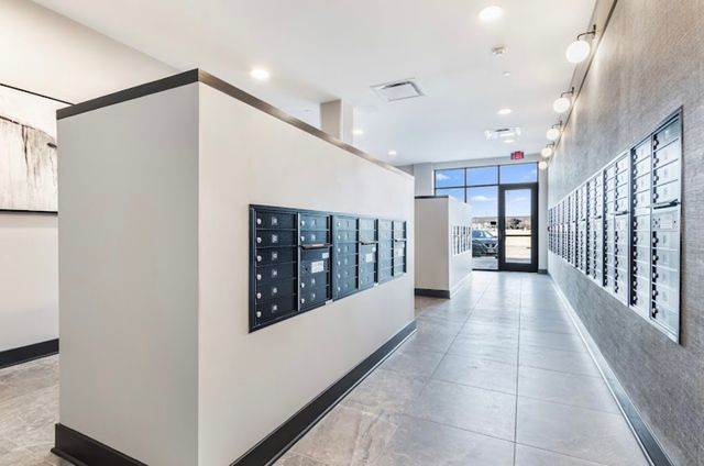 250 McHenry Road C1, Buffalo Grove, IL 60089