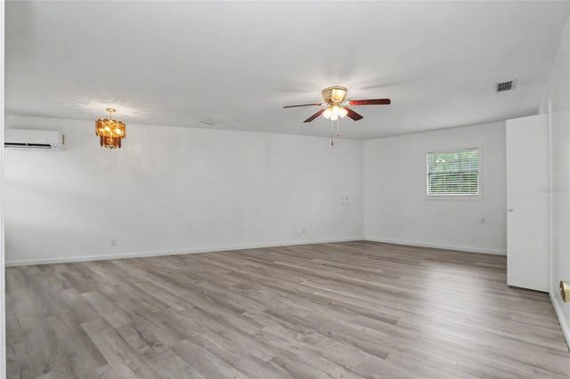 2809 NE 49TH STREET, Ocala, FL 34479