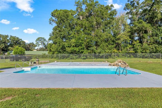 2809 NE 49TH STREET, Ocala, FL 34479