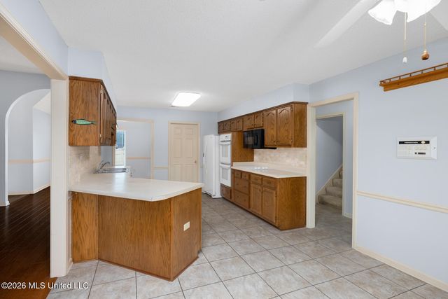 8918 Bell Forrest Drive, Olive Branch, MS 38654