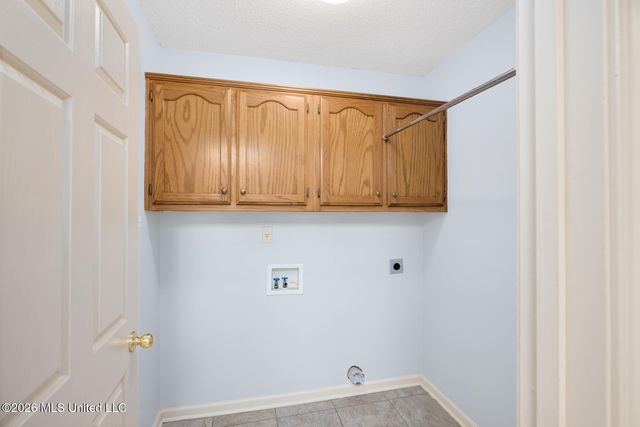 8918 Bell Forrest Drive, Olive Branch, MS 38654