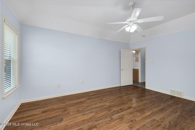 8918 Bell Forrest Drive, Olive Branch, MS 38654