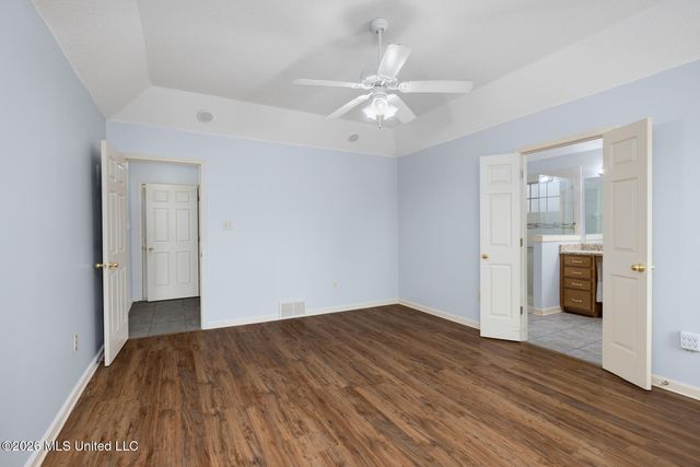 8918 Bell Forrest Drive, Olive Branch, MS 38654