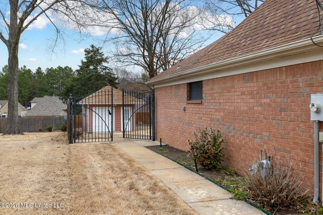 8918 Bell Forrest Drive, Olive Branch, MS 38654