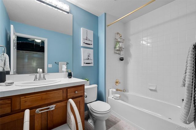 1011 S Valentia Street 26, Denver, CO 80247